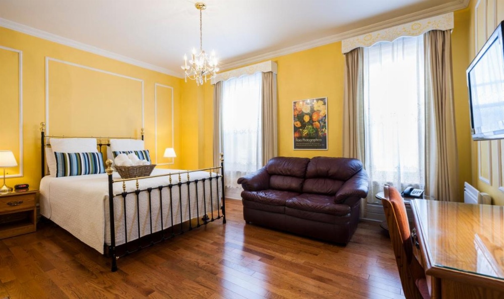 Superior Queen Room