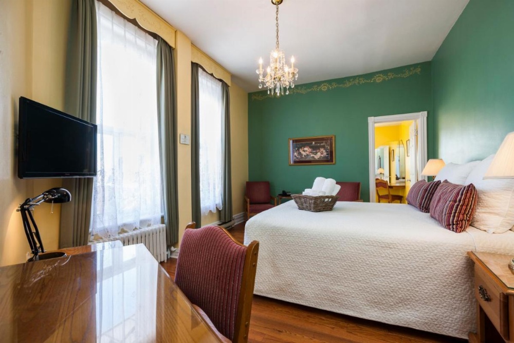 Room image 2